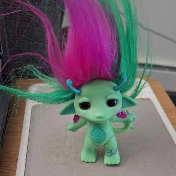 LOCHLAN Zelf - Picture 1 of 1